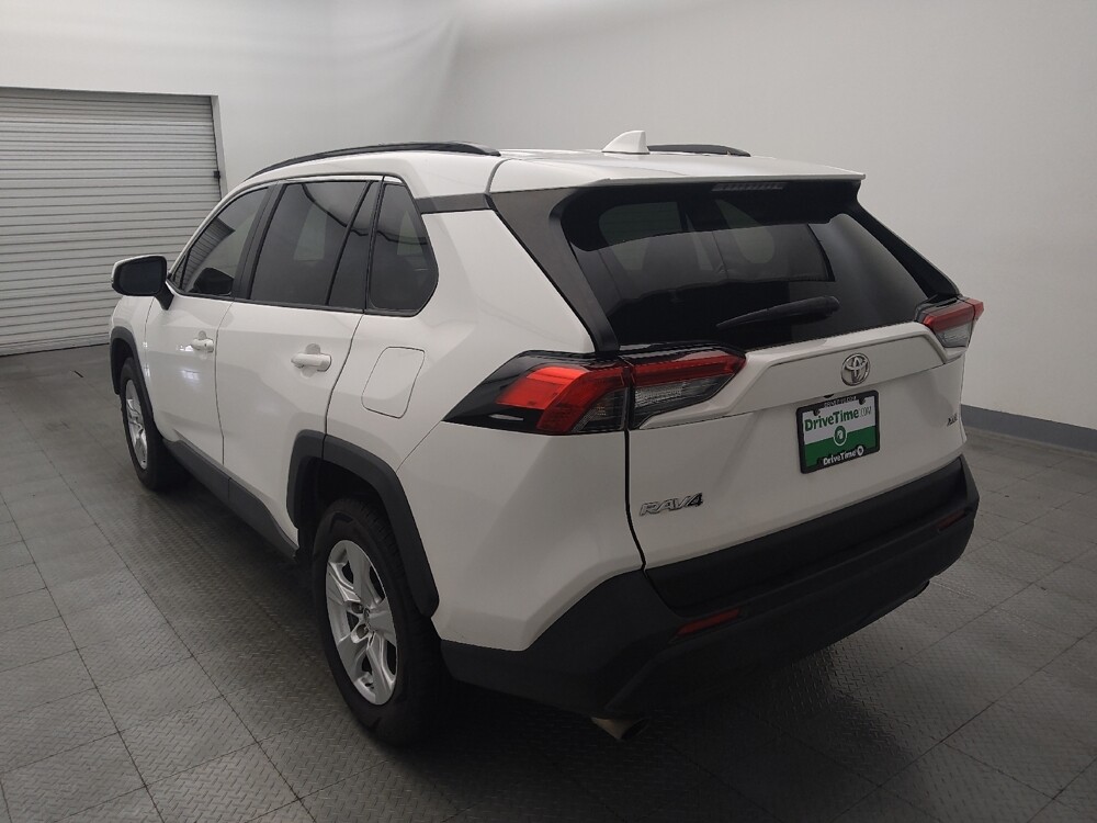 2019 Toyota RAV4 in Houston, TX 77060 - 18126474 5
