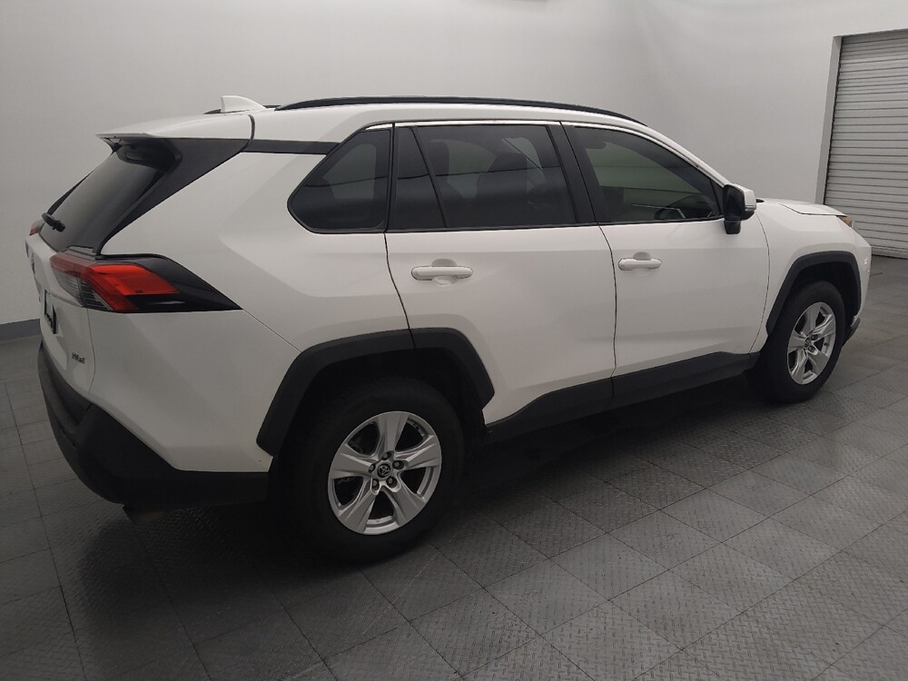 2019 Toyota RAV4 in Houston, TX 77060 - 18126474 10
