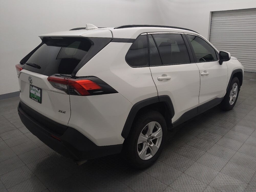 2019 Toyota RAV4 in Houston, TX 77060 - 18126474 9