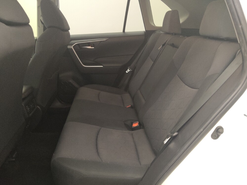 2019 Toyota RAV4 in Houston, TX 77060 - 18126474 18