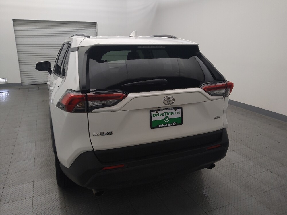 2019 Toyota RAV4 in Houston, TX 77060 - 18126474 6