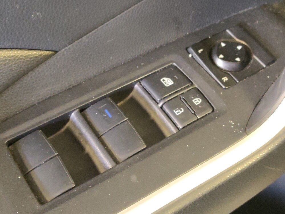 2019 Toyota RAV4 in Houston, TX 77060 - 18126474 27