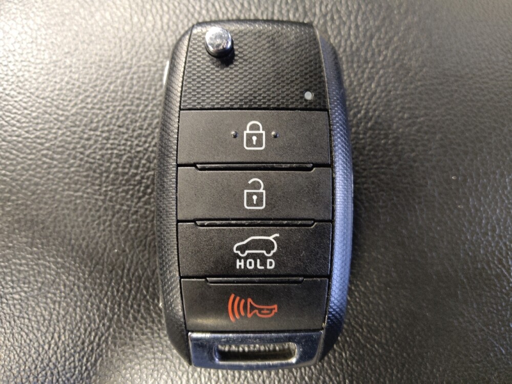 2019 Kia Soul in Houston, TX 77074 - 18126475 32