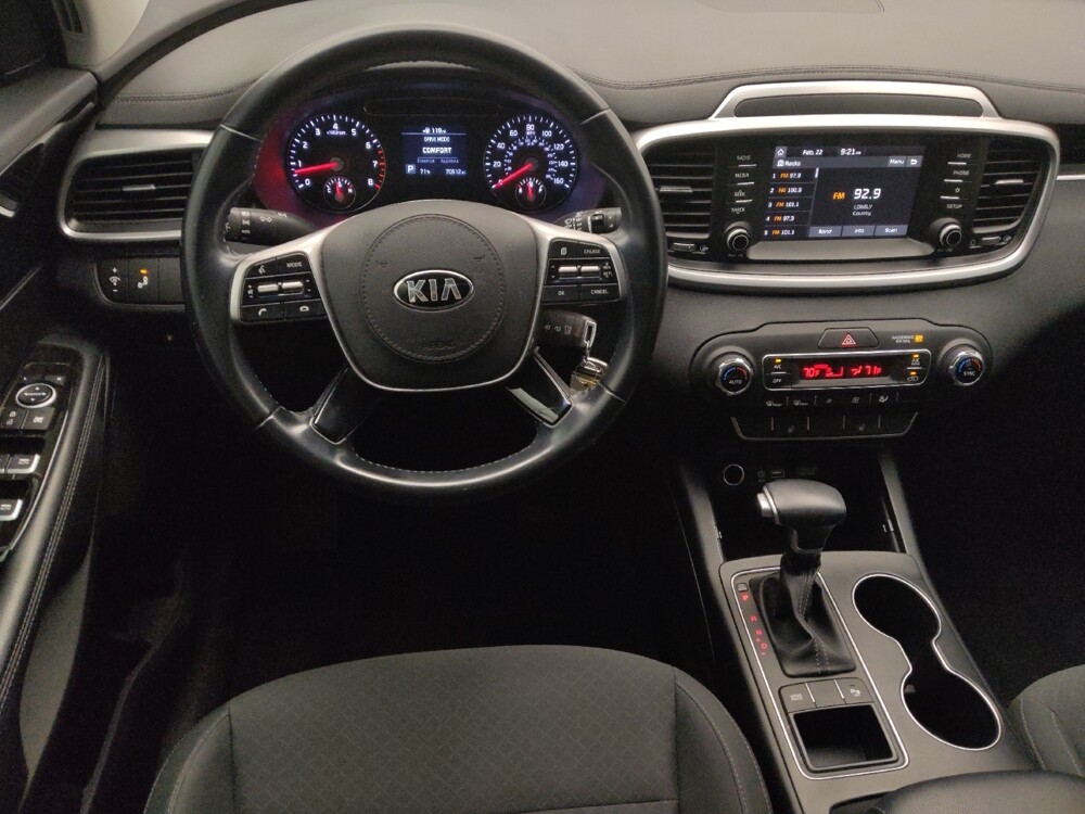 2019 Kia Sorento in Houston, TX 77074 - 18126476 22