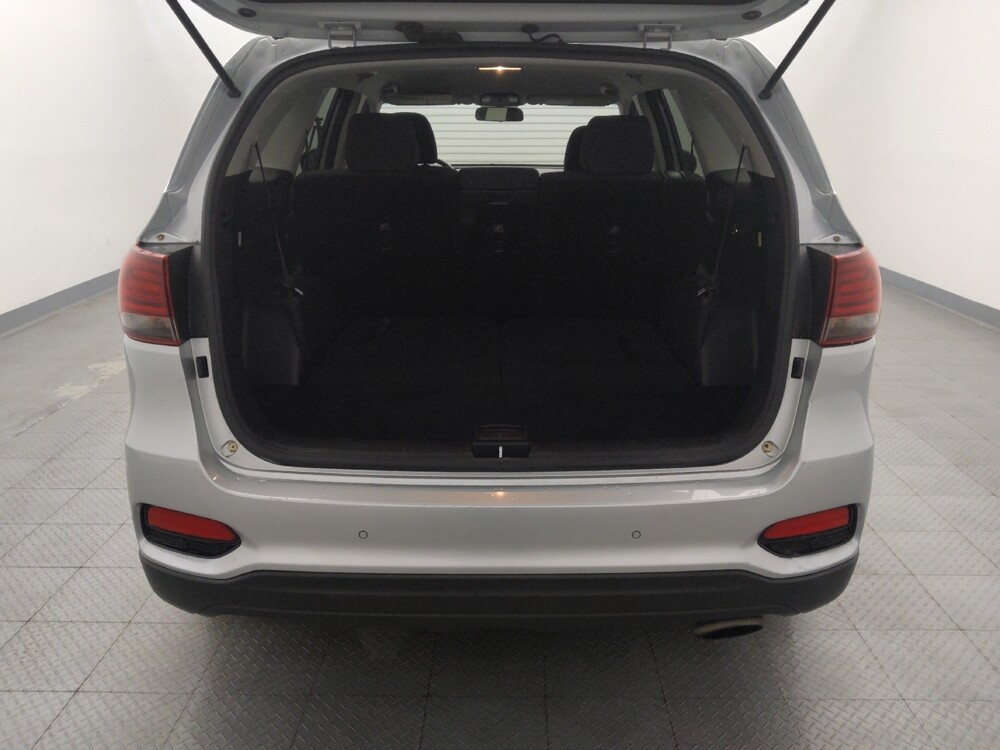 2019 Kia Sorento in Houston, TX 77074 - 18126476 29