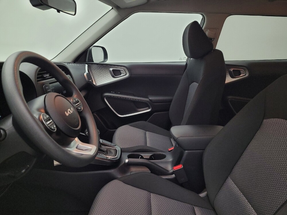 2025 Kia Soul in Cincinnati, OH 45255 - 18126479 17