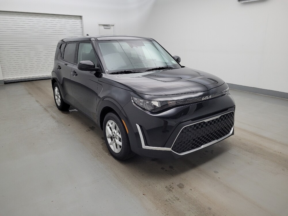 2025 Kia Soul in Cincinnati, OH 45255 - 18126479 13