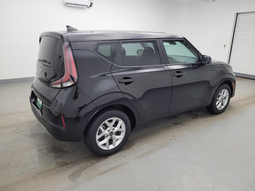 2025 Kia Soul in Cincinnati, OH 45255 - 18126479 10