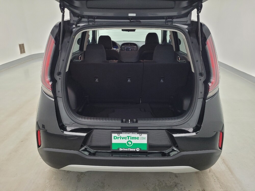 2025 Kia Soul in Cincinnati, OH 45255 - 18126479 29