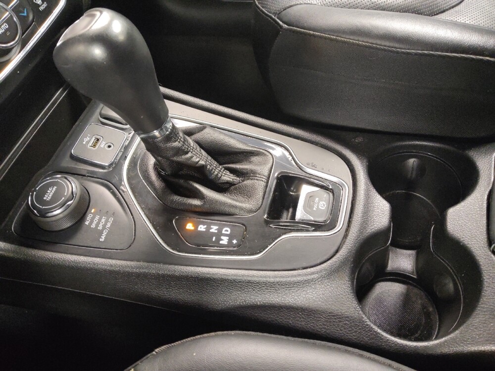 2019 Jeep Cherokee in Tyler, TX 75701 - 18126482 26