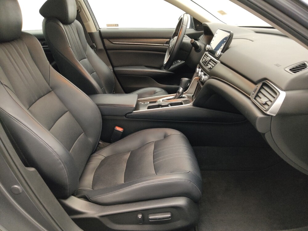 2018 Honda Accord in Wichita, KS 67207 - 18126484 21