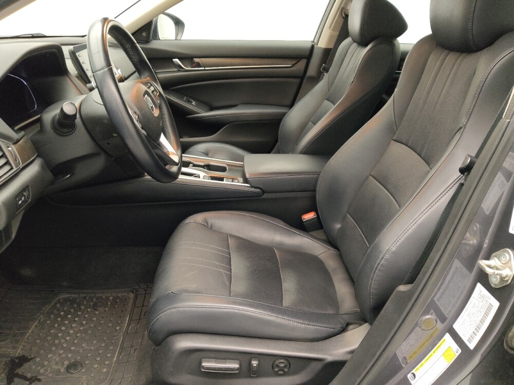 2018 Honda Accord in Wichita, KS 67207 - 18126484 17