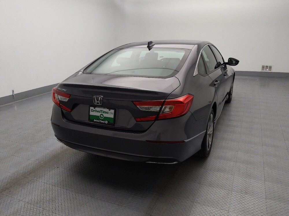 2018 Honda Accord in Wichita, KS 67207 - 18126484 7