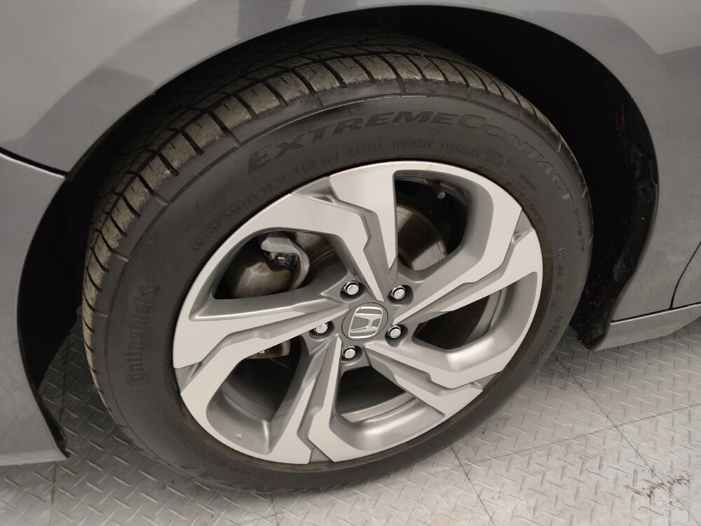 2018 Honda Accord in Wichita, KS 67207 - 18126484 31