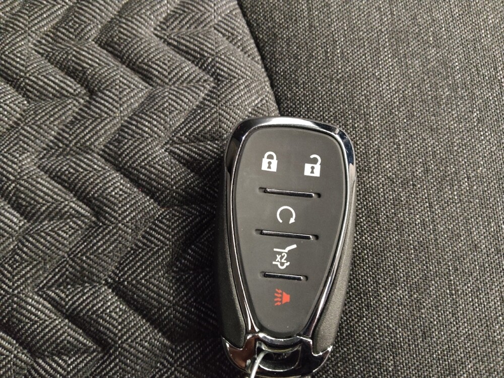 2023 Chevrolet Equinox in Lombard, IL 60148 - 18126486 32