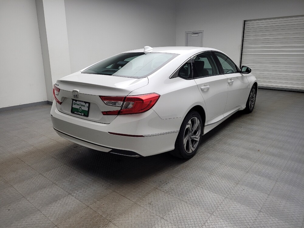 2018 Honda Accord in Eastpointe, MI 48021 - 18126490 9
