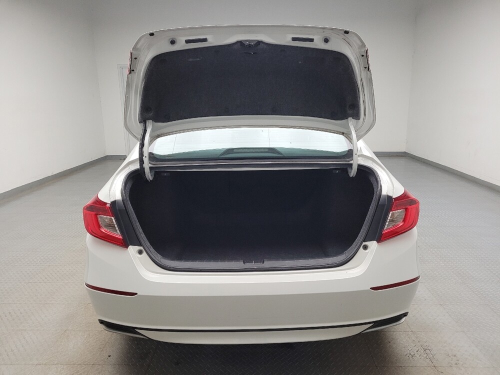 2018 Honda Accord in Eastpointe, MI 48021 - 18126490 29