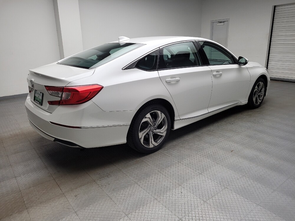 2018 Honda Accord in Eastpointe, MI 48021 - 18126490 10