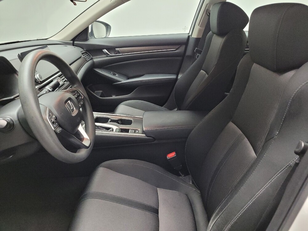 2018 Honda Accord in Eastpointe, MI 48021 - 18126490 17