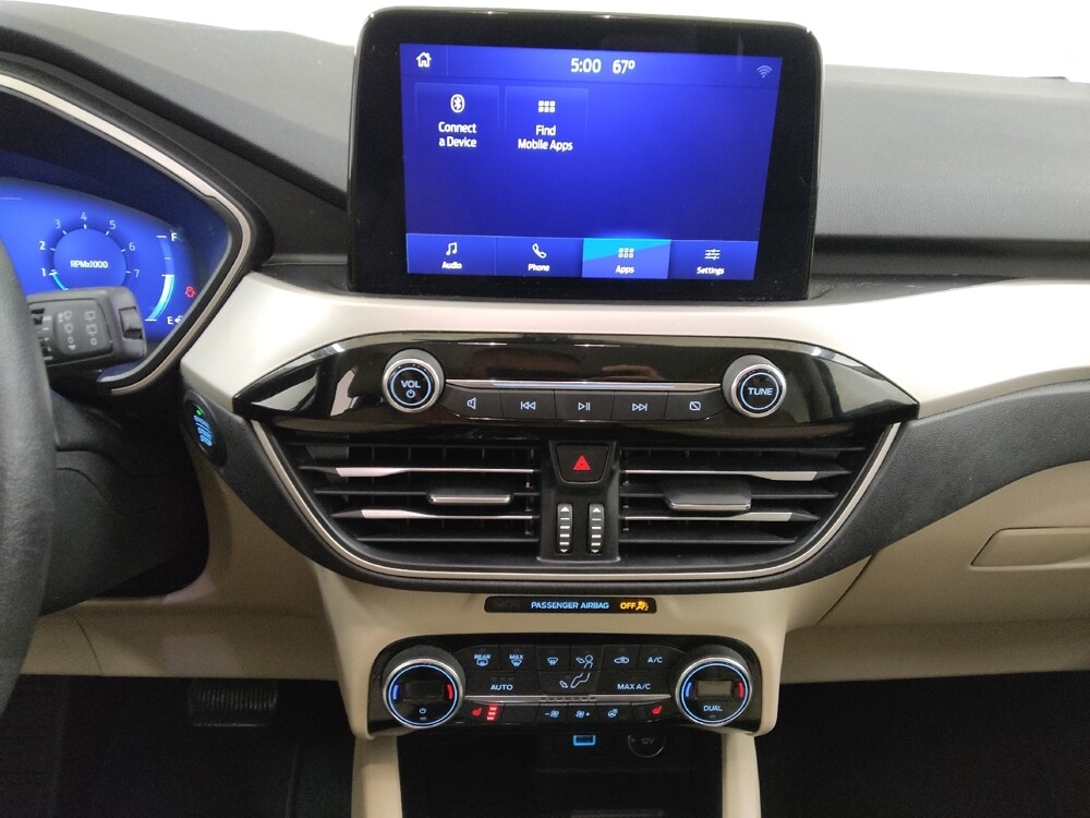 2021 Ford Escape in St. Louis, MO 63125 - 18126491 25