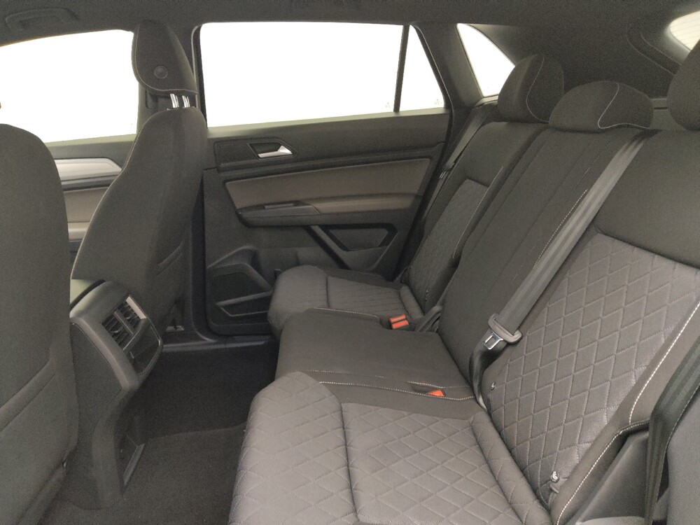 2021 Volkswagen Atlas in Charleston, SC 29414 - 18126498 18