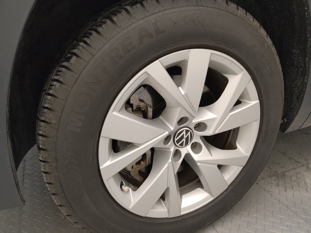 2021 Volkswagen Atlas in Charleston, SC 29414 - 18126498 31