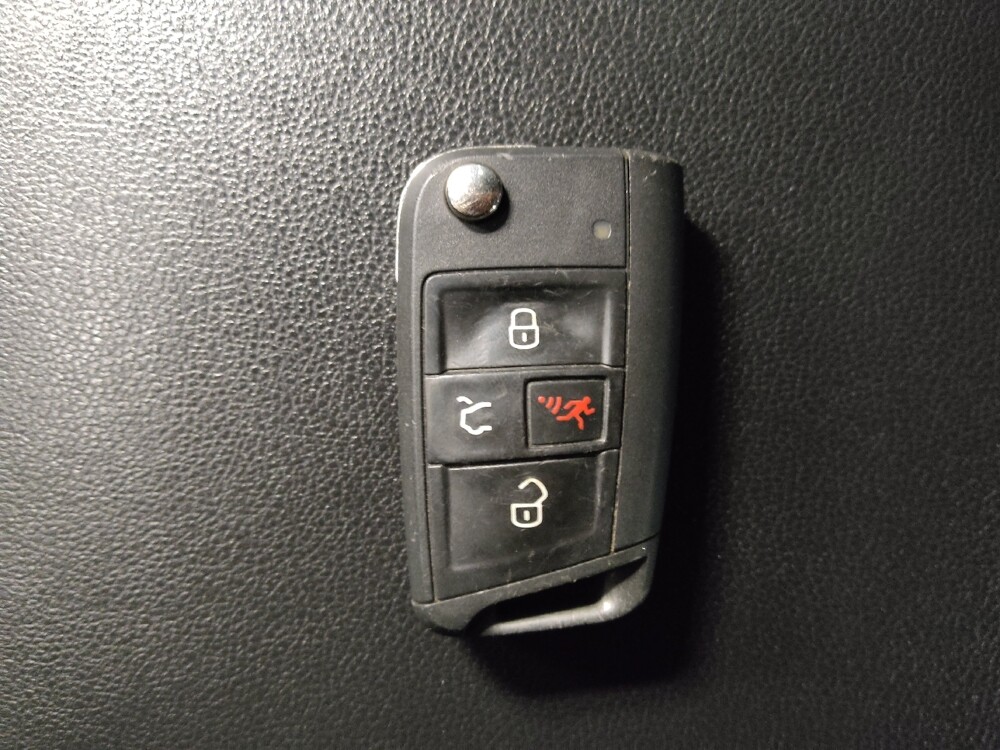 2021 Volkswagen Atlas in Charleston, SC 29414 - 18126498 32