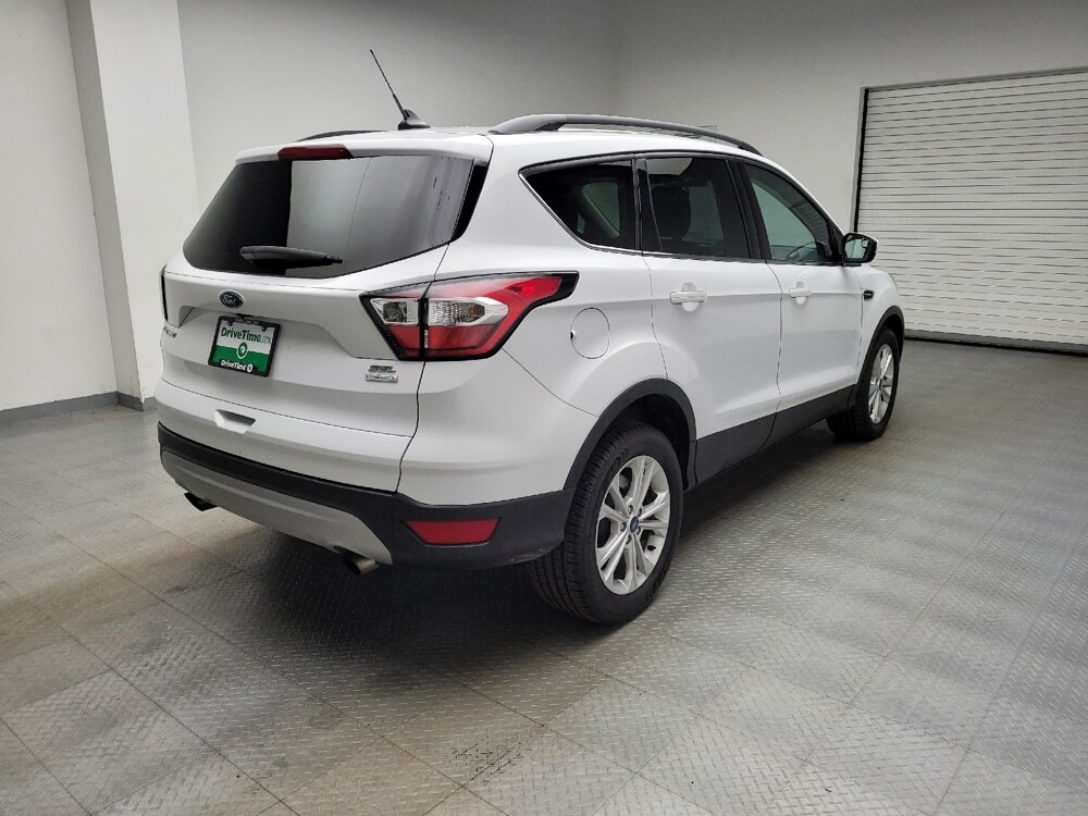 2018 Ford Escape in Eastpointe, MI 48021 - 18126501 9