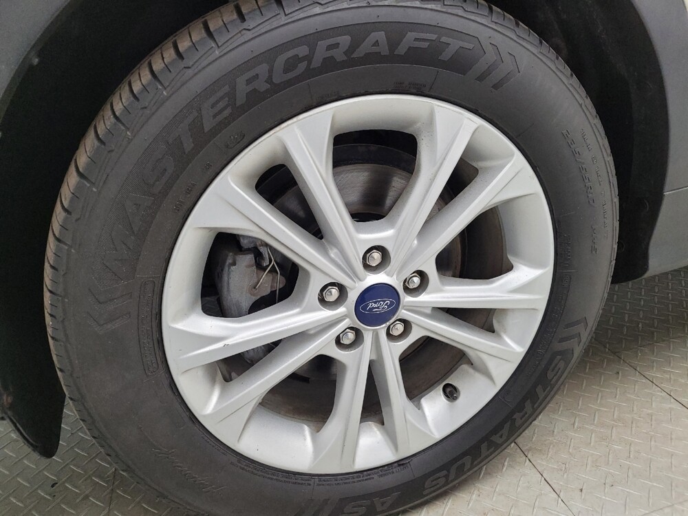 2018 Ford Escape in Eastpointe, MI 48021 - 18126501 31