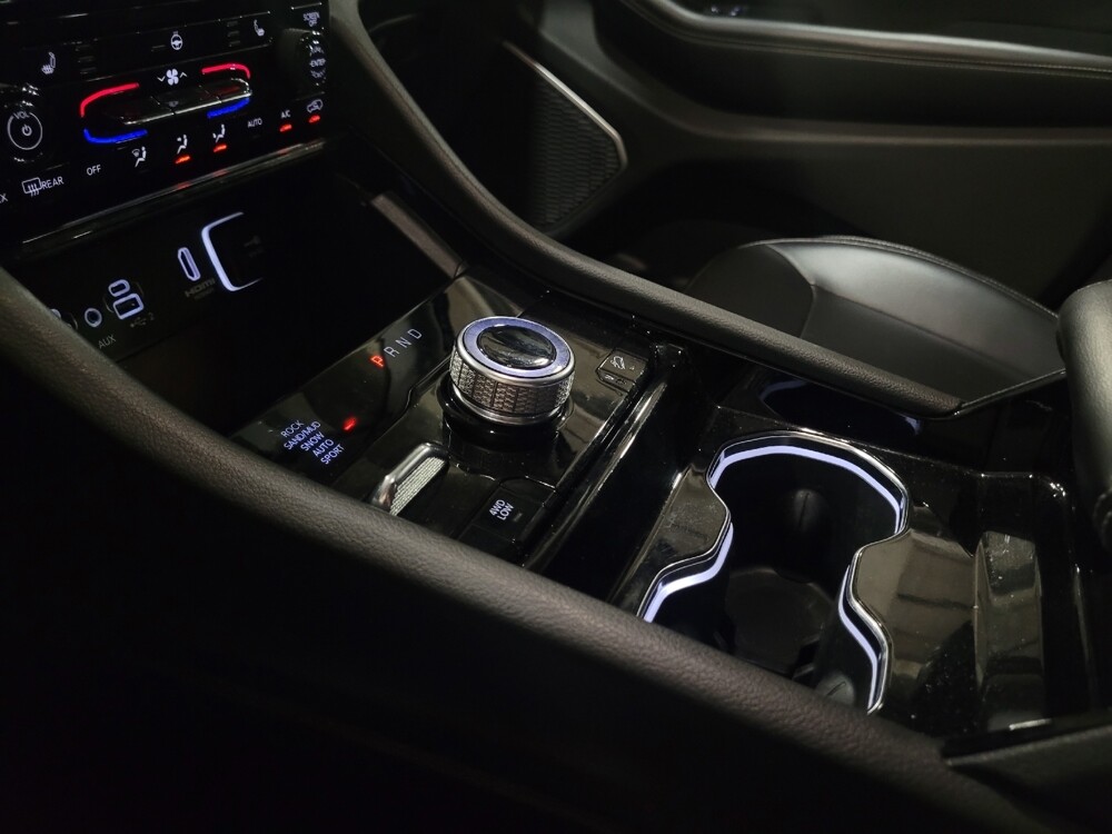 2023 Jeep Grand Cherokee in Temple Hills, MD 20746 - 18126503 26