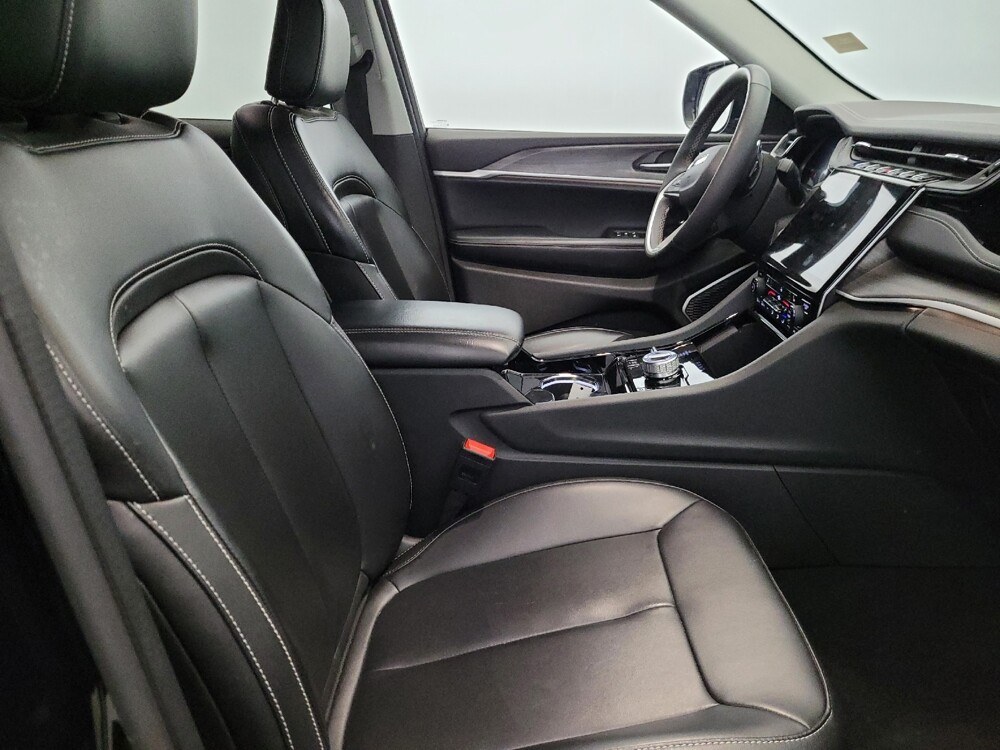 2023 Jeep Grand Cherokee in Temple Hills, MD 20746 - 18126503 21