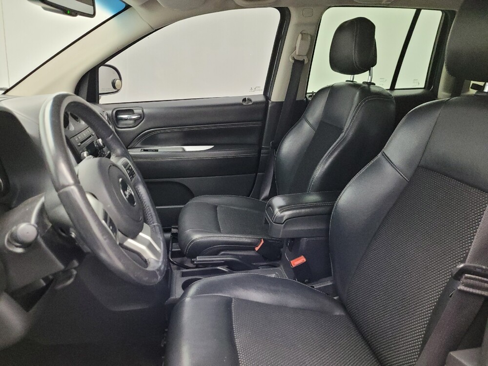 2017 Jeep Compass in Phoenix, AZ 85015 - 18126509 17