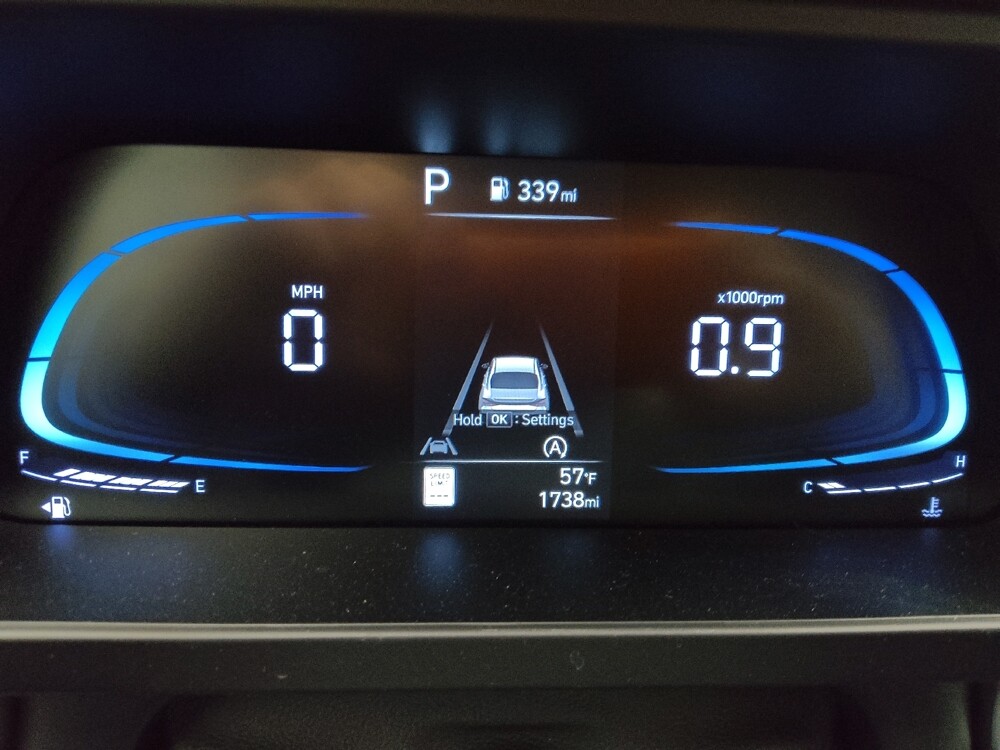 2025 Hyundai Elantra in Denver, CO 80012 - 18126510 23