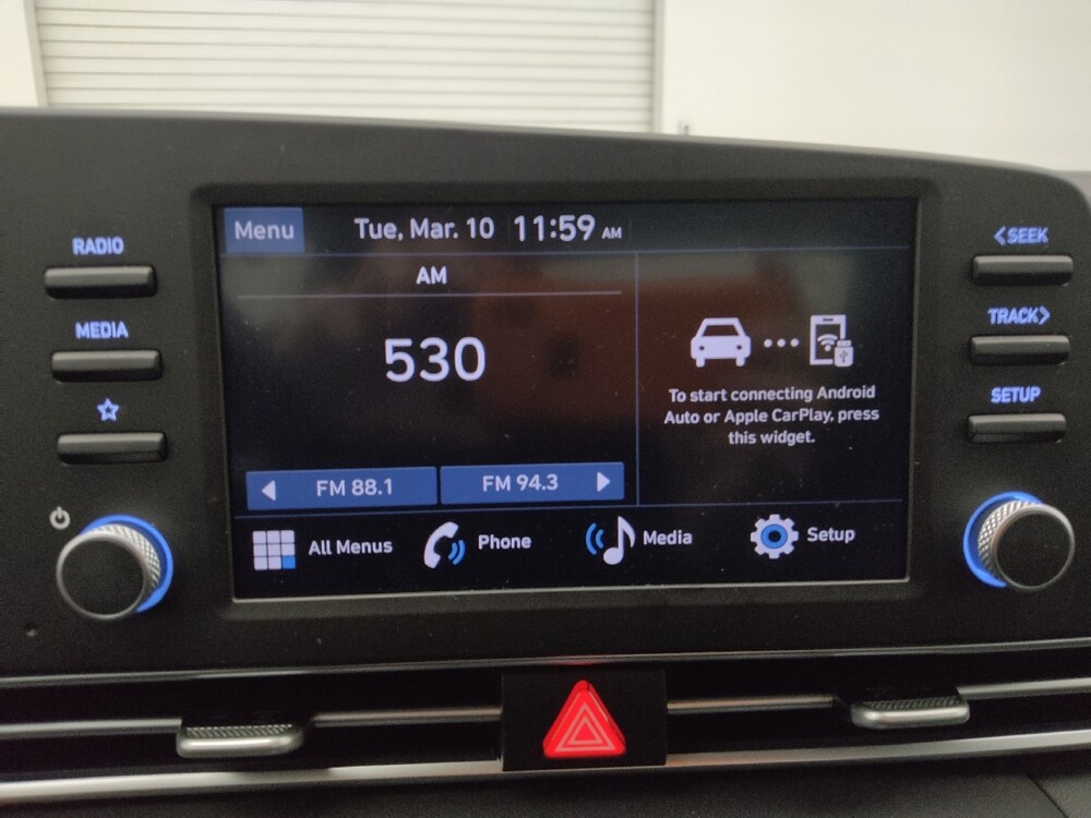 2025 Hyundai Elantra in Denver, CO 80012 - 18126510 25