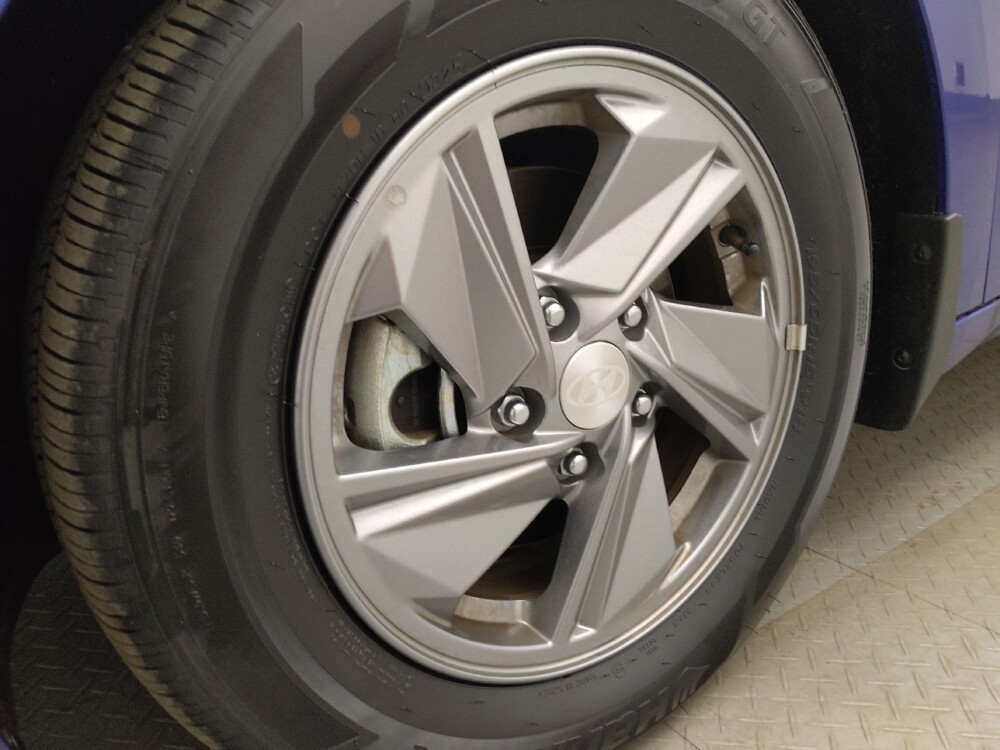 2025 Hyundai Elantra in Denver, CO 80012 - 18126510 31