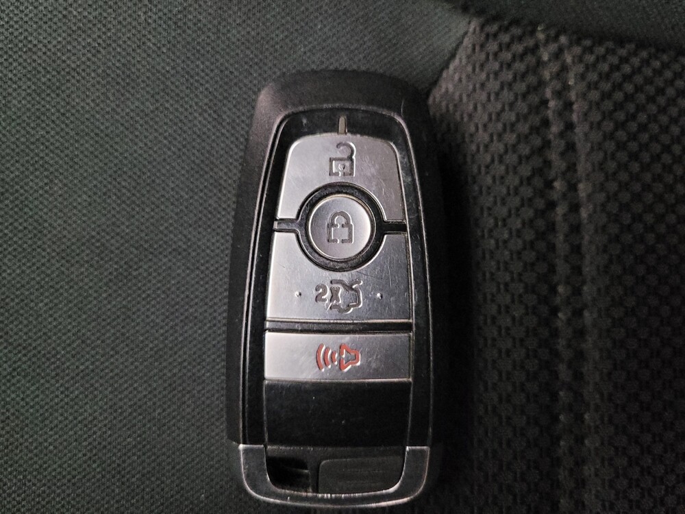 2019 Ford Fusion in Riverside, CA 92504 - 18126512 32