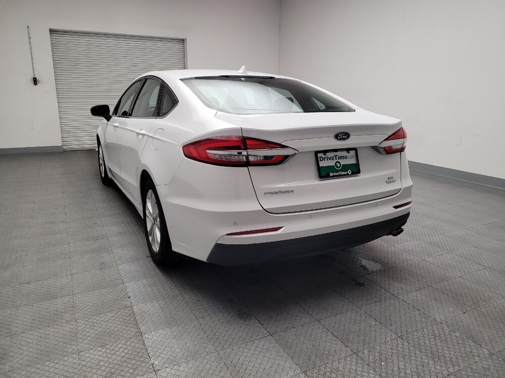 2019 Ford Fusion in Riverside, CA 92504 - 18126512 6
