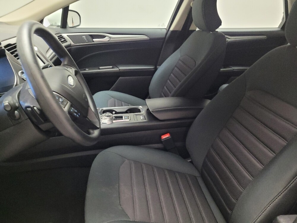 2019 Ford Fusion in Riverside, CA 92504 - 18126512 17