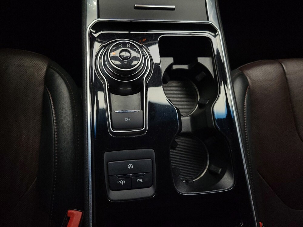 2020 Ford Edge in Las Vegas, NV 89102 - 18126515 26