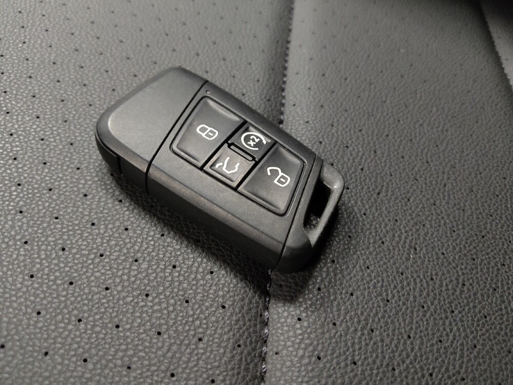 2024 Volkswagen Jetta in Phoenix, AZ 85015 - 18126518 32