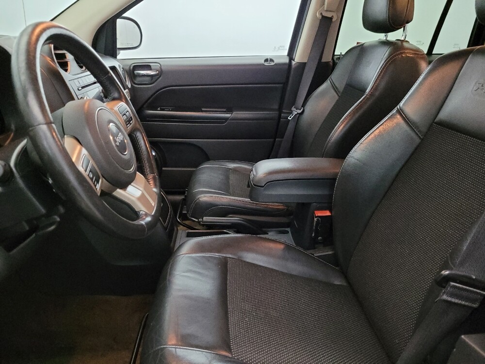 2016 Jeep Compass in Langhorne, PA 19047 - 18126520 17