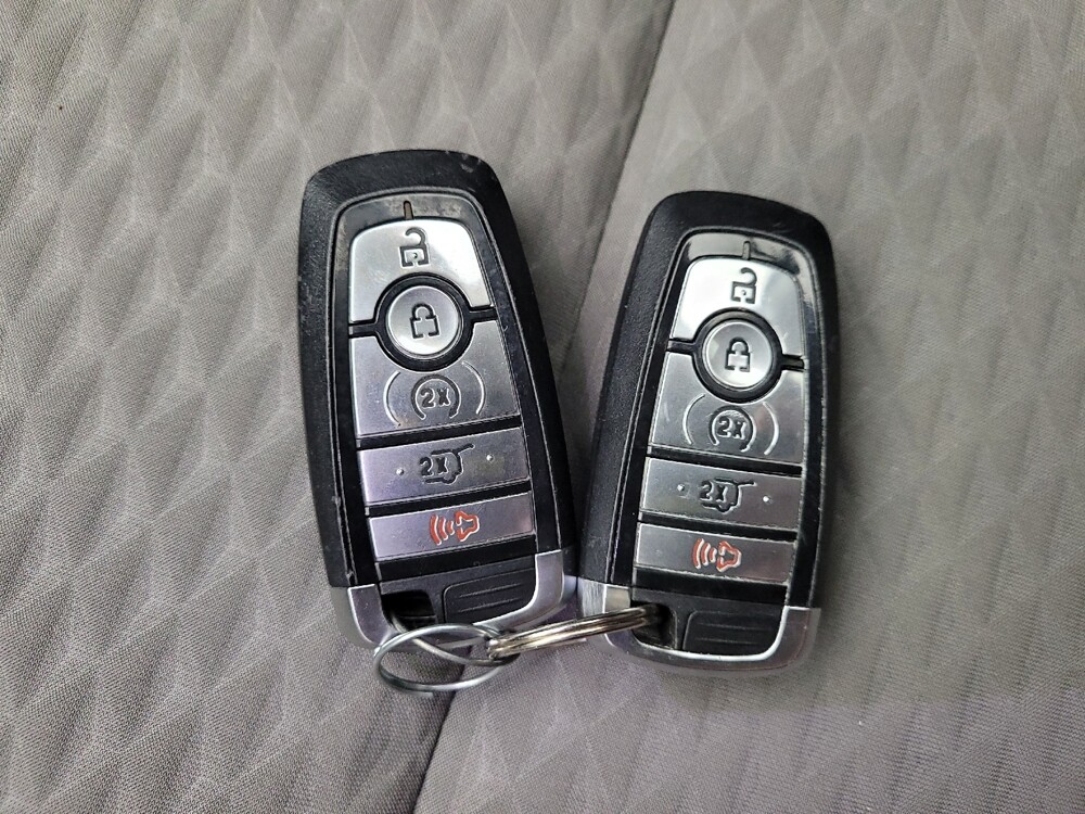 2022 Ford Escape in Taylor, MI 48180 - 18126522 32