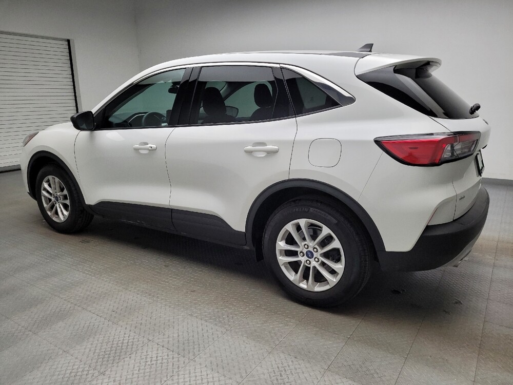 2022 Ford Escape in Taylor, MI 48180 - 18126522 3