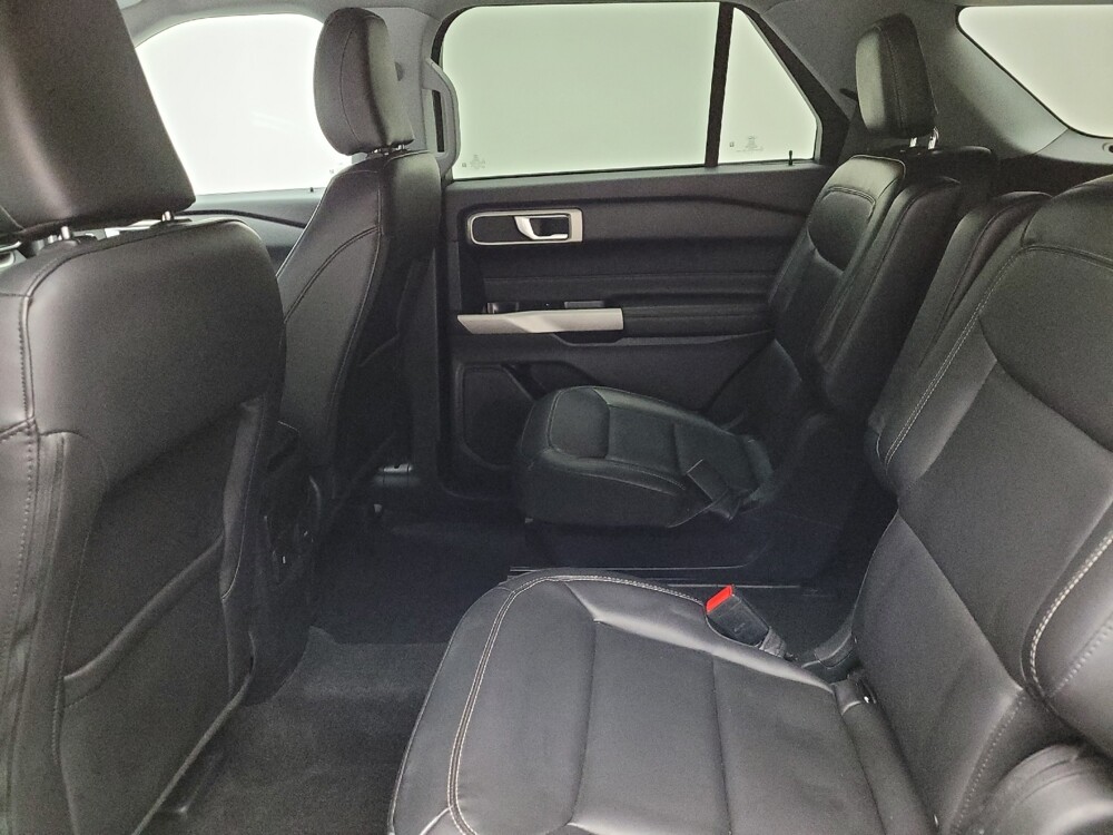 2023 Ford Explorer in Eastpointe, MI 48021 - 18126523 18