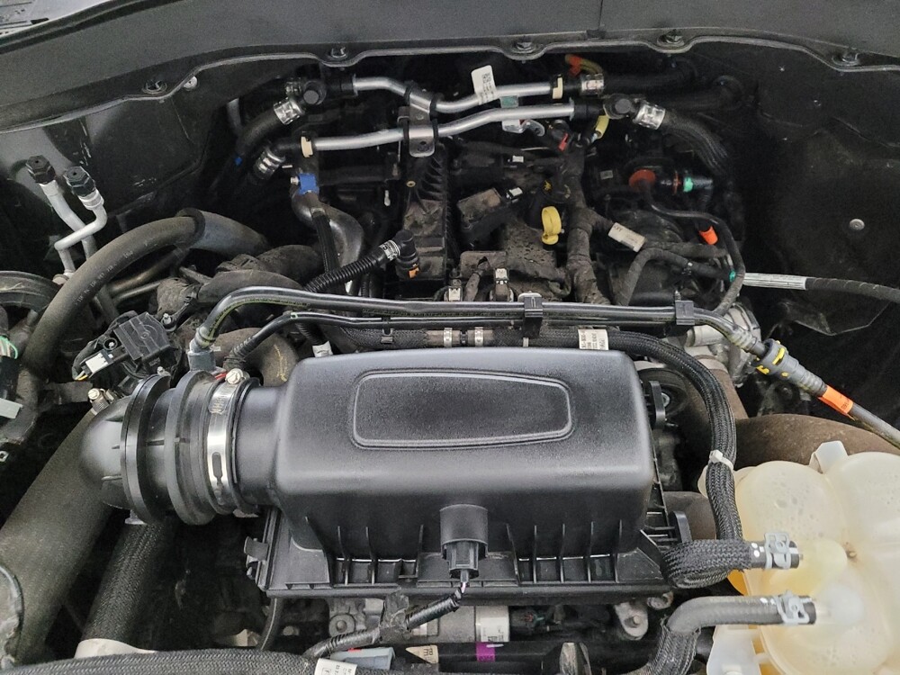 2023 Ford Explorer in Eastpointe, MI 48021 - 18126523 30