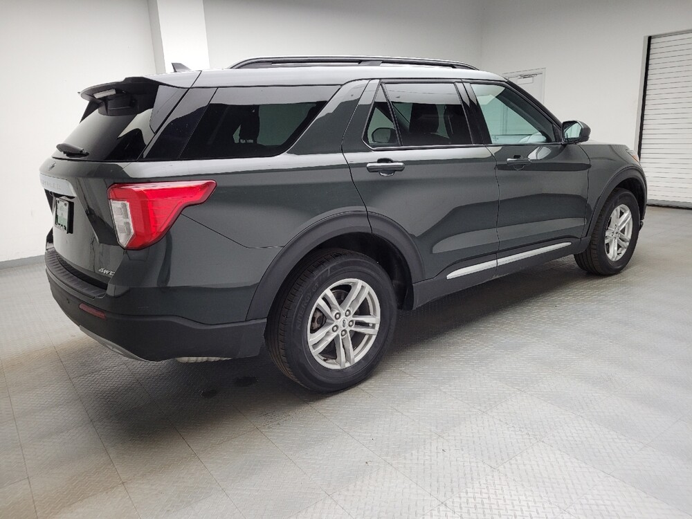 2023 Ford Explorer in Eastpointe, MI 48021 - 18126523 10