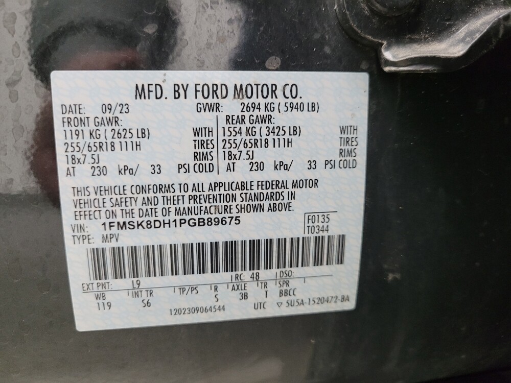 2023 Ford Explorer in Eastpointe, MI 48021 - 18126523 33