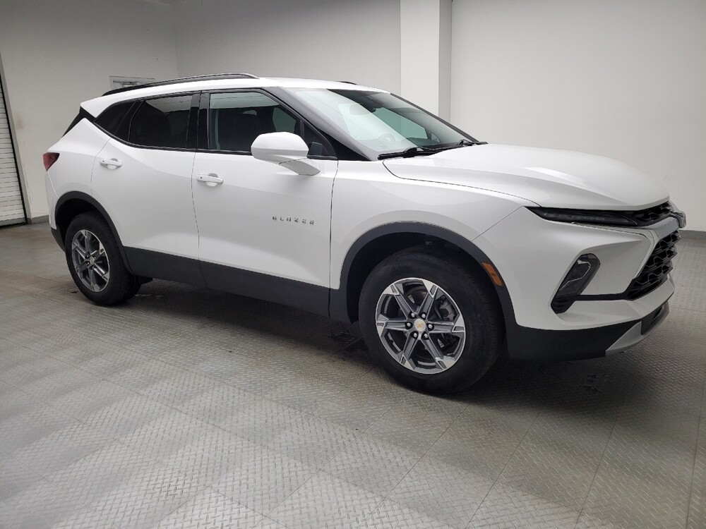 2024 Chevrolet Blazer in Eastpointe, MI 48021 - 18126526 11