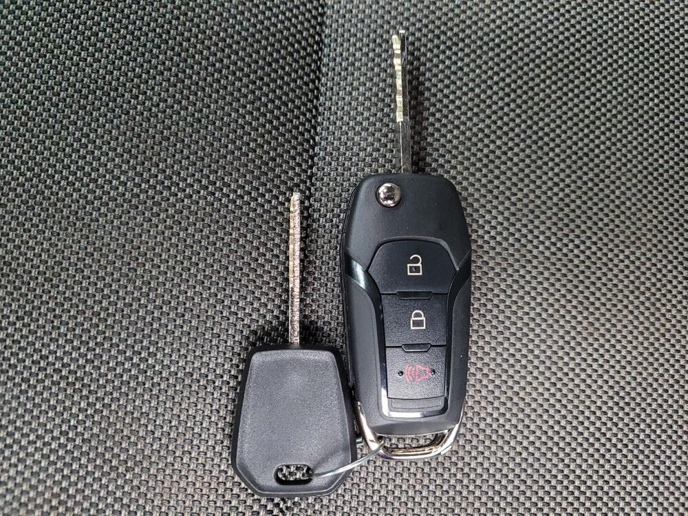 2017 Ford F150 in Eastpointe, MI 48021 - 18126527 32