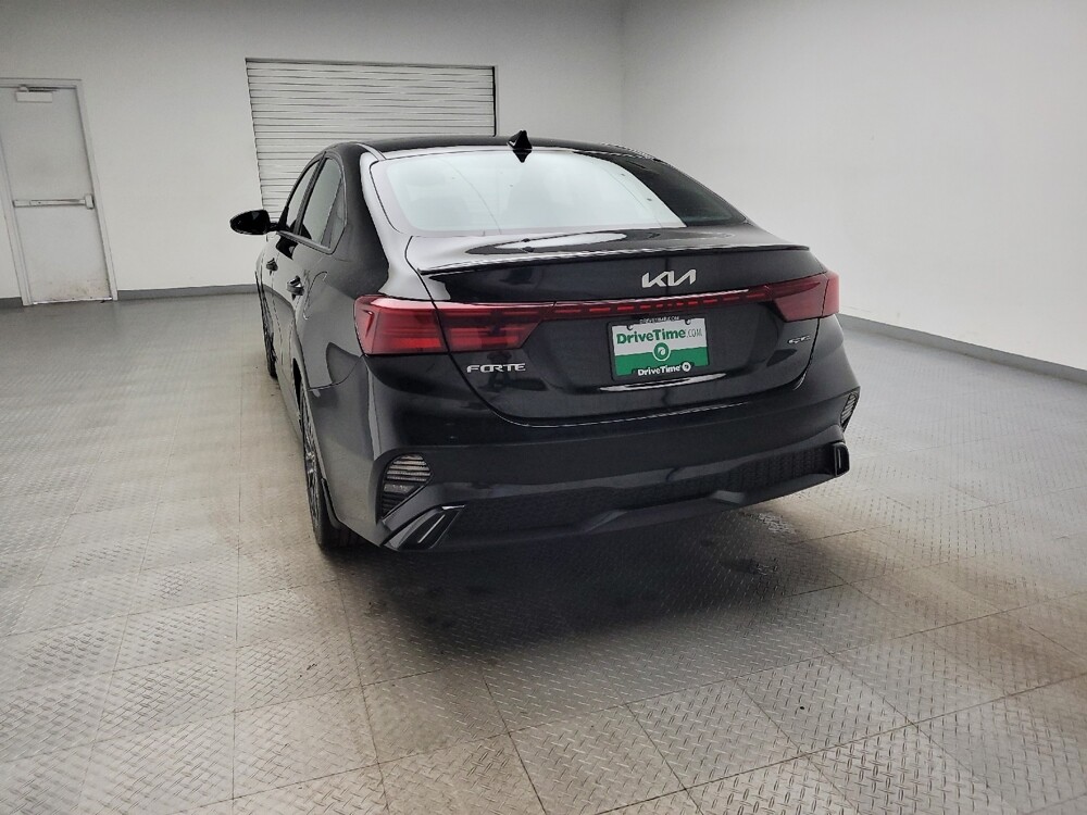 2023 Kia Forte in Eastpointe, MI 48021 - 18126529 6